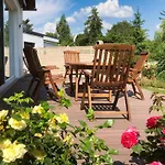 Ferienhaus direkt an der Spree mit kleinem Hafen und Whirlpool