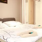 Amaya Motel