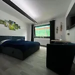 Holi Day Spa 2-Bett Zimmer App 4