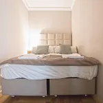 Lux Central Apartment
