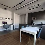 Urban Jungle Retreat