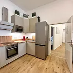 Fairapart 5 Rooms, 2 Baths, 120Sq M Prenzlauer Berg