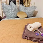 Romantic Studio