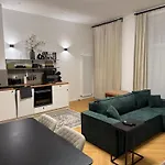 Rockchair - Nb20 Cozy Apartment In Friedrichshain Ostkreuz