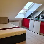 Helles Apartment In Berlin-Mariendorf