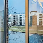 200 Qm Loft Am Fluss Fuer Freunde Und Familien !