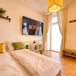 Staywell - Gemuetliches Apartment In Prenzlauer Berg