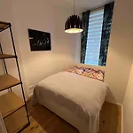 P42 Room22 Apartment Kollwitzkiez