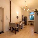 Evostay - Grosses Apartment In Zentraler Lage Berlin