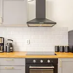 Green Apartment 3-Room Treptower Park