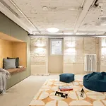 3 Bdr Apt In Prenzlauer Berg With Cinema