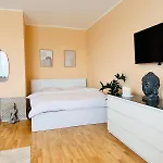 Modernes Apartment - Icc Messe & Ku\'Damm Naehe Mit Parkplatz