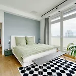 Big Urban Loft - Bis Zu 20 Personen - 180Qm - 180 Grad Skyline Balkon
