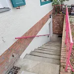 Urban-Oasis: Zentral, Ruhig, Neu!