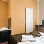 Apple City Hotel