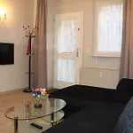 Stars Berlin Apartments Essener Strasse