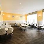 Apartments Kolo 77