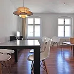 Homage Design Apartments
