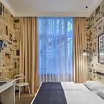 Hotel 38