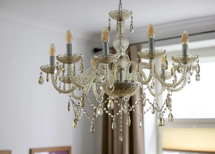 4 Personen Altbau Nahe Kurfuerstendamm - Othello