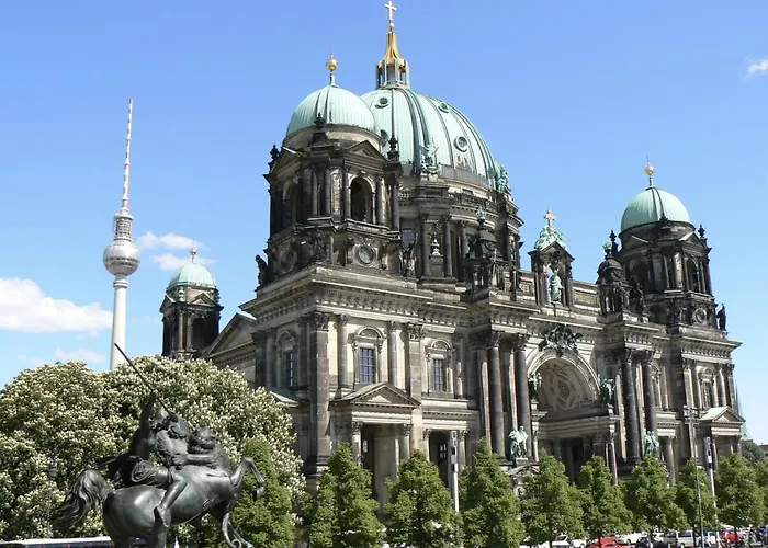 Best Apartment In The Center Of Berlin With Big Terrace