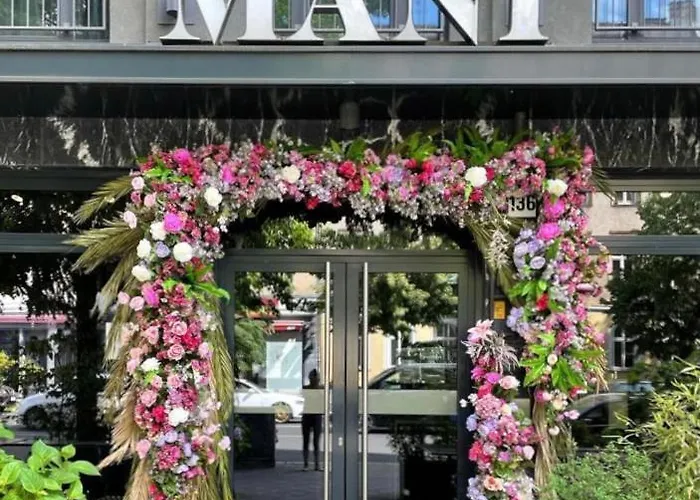 Hotel MANI