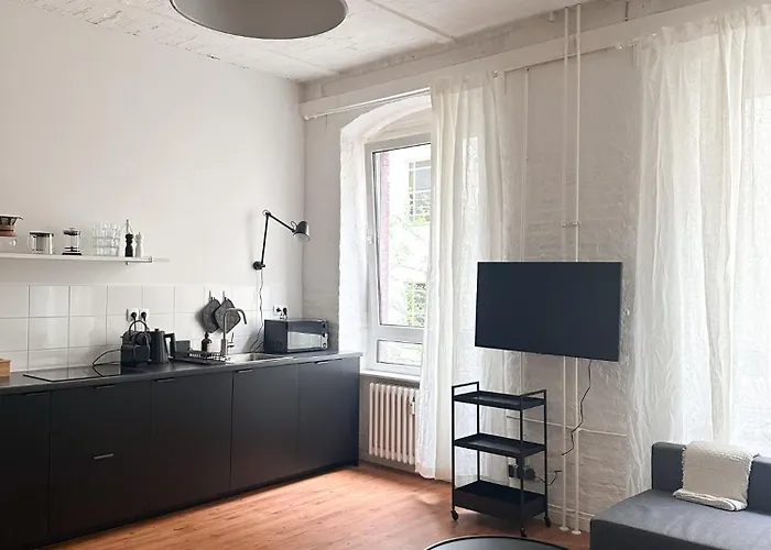 Nook Design-Apartments Mit Kueche, Duschbad, Neben U-Bahn Station Aber Ruhig Gelegen