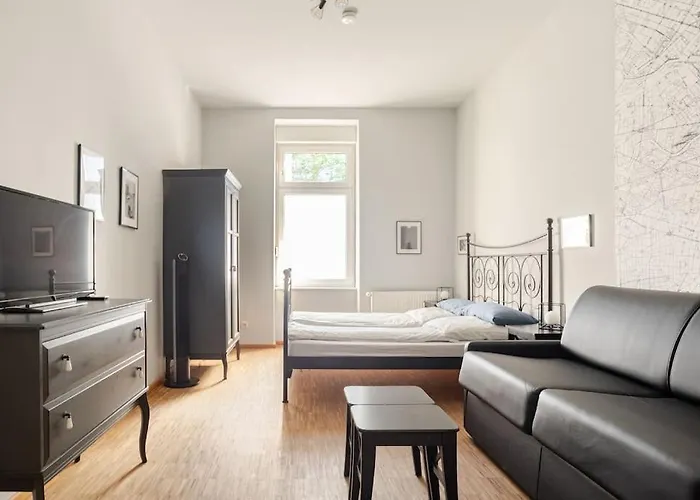 Nap Club - Stylish & Quiet Base In Vibrant Kiez