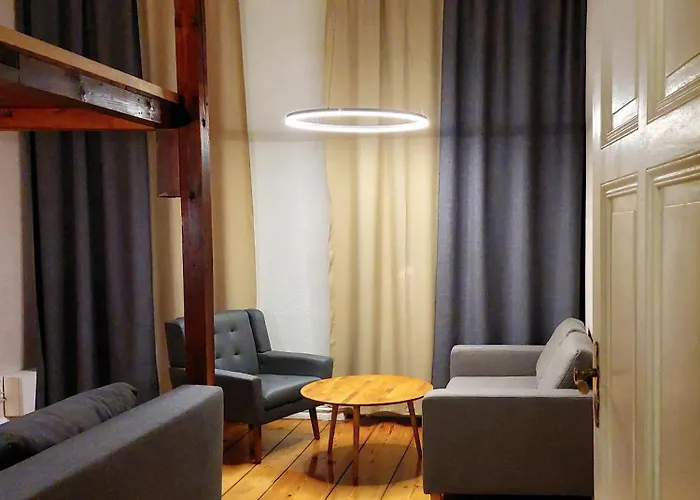 Ruhige Ferienwohnung In Kreuzberg