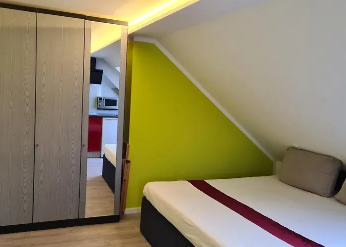 Helles Apartment In Berlin-Mariendorf