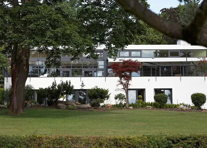 Wassersport-Appartements Am Stoessensee
