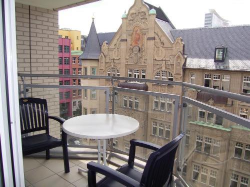 Apartment Topdomizil Checkpoint Plaza