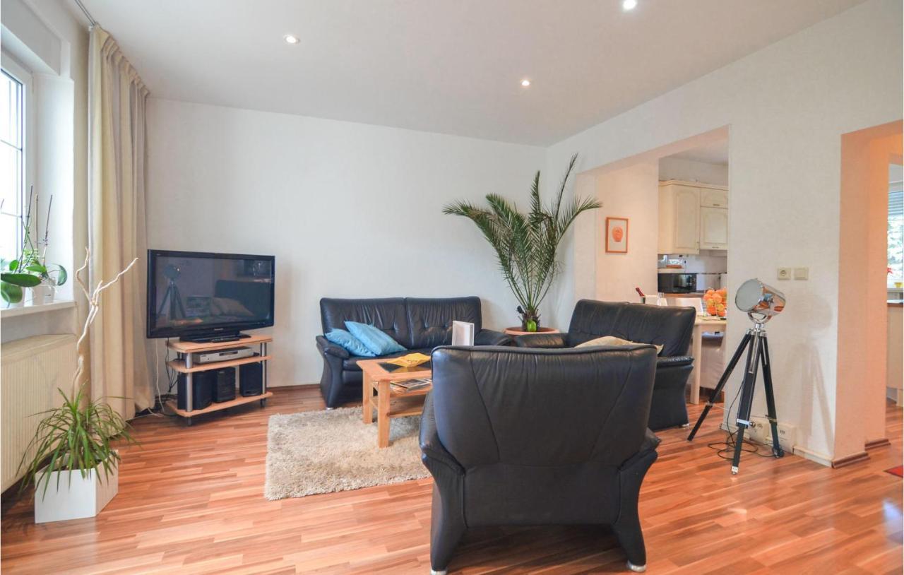 2 Bedroom Lovely In