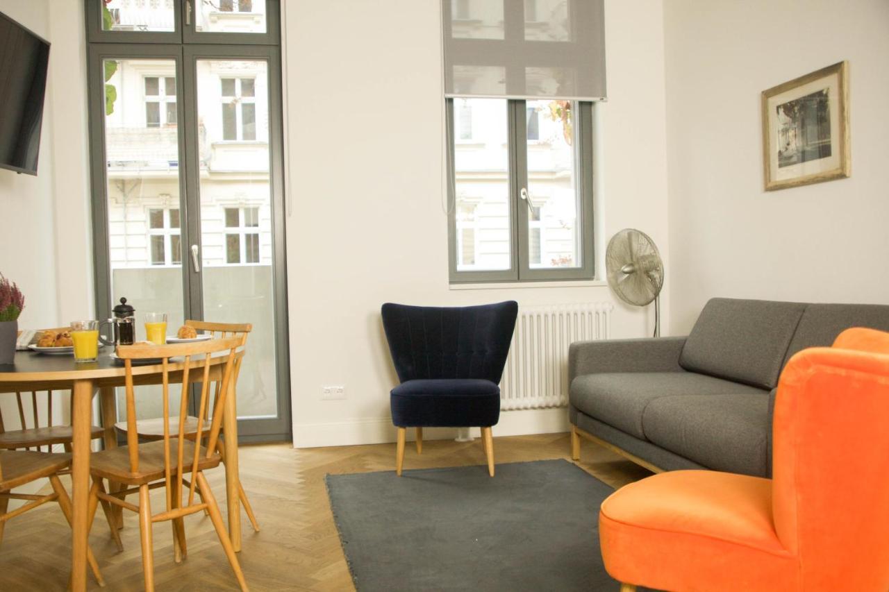 Base - Kreuzberg Apartment