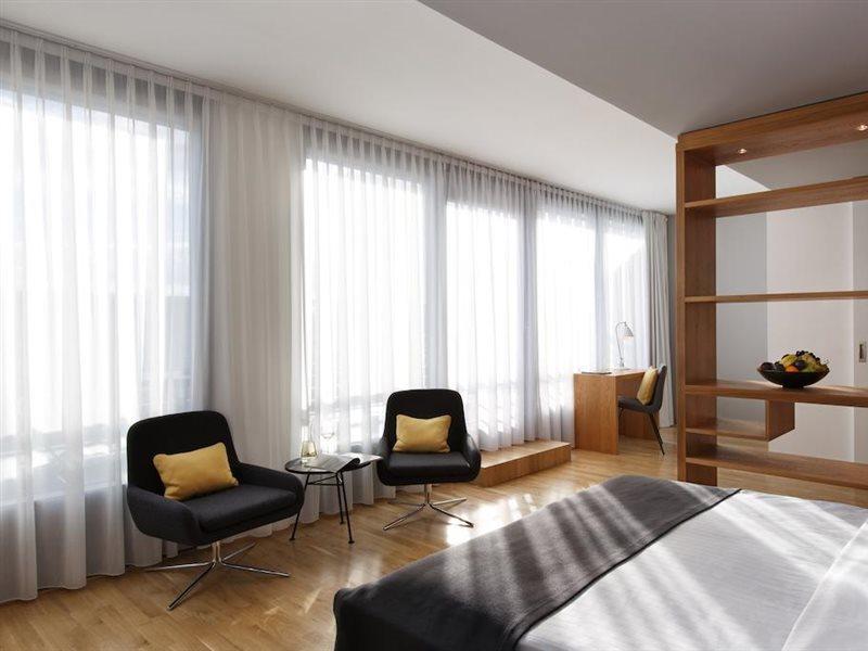June Six City West Hotel Berlin