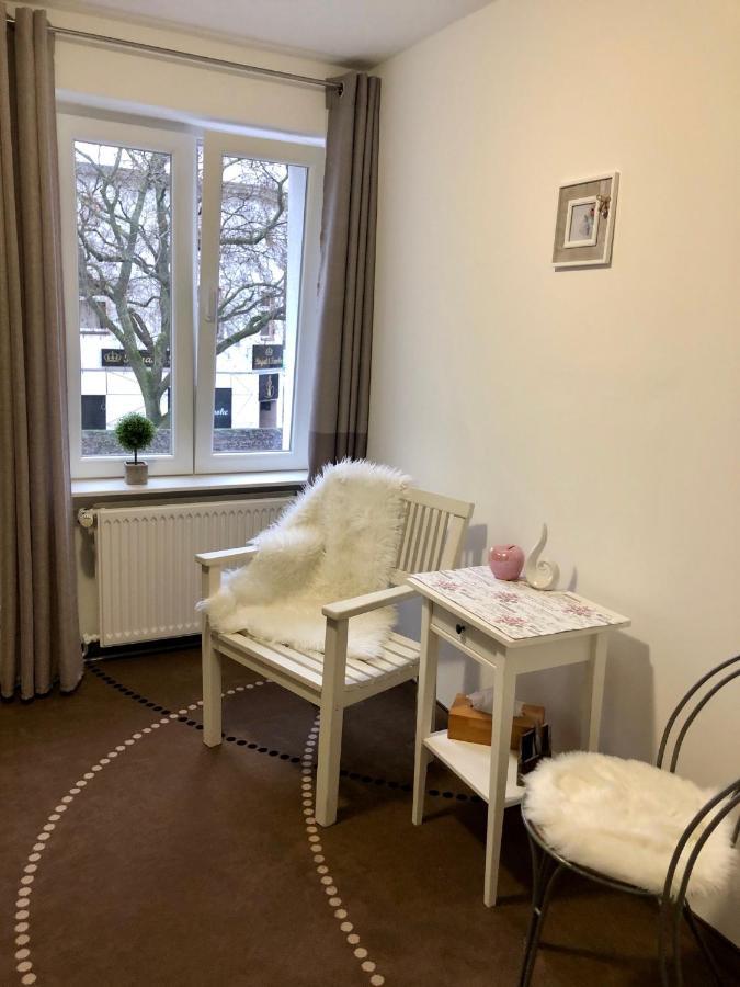 New Mitte Free Snack Hot Tea And Coffee