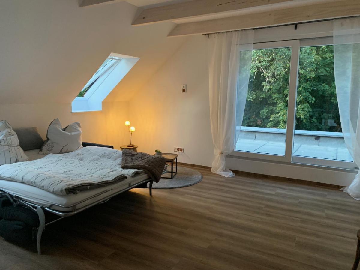 Tiny House Oder Auf Der Sunset Marina Berlin