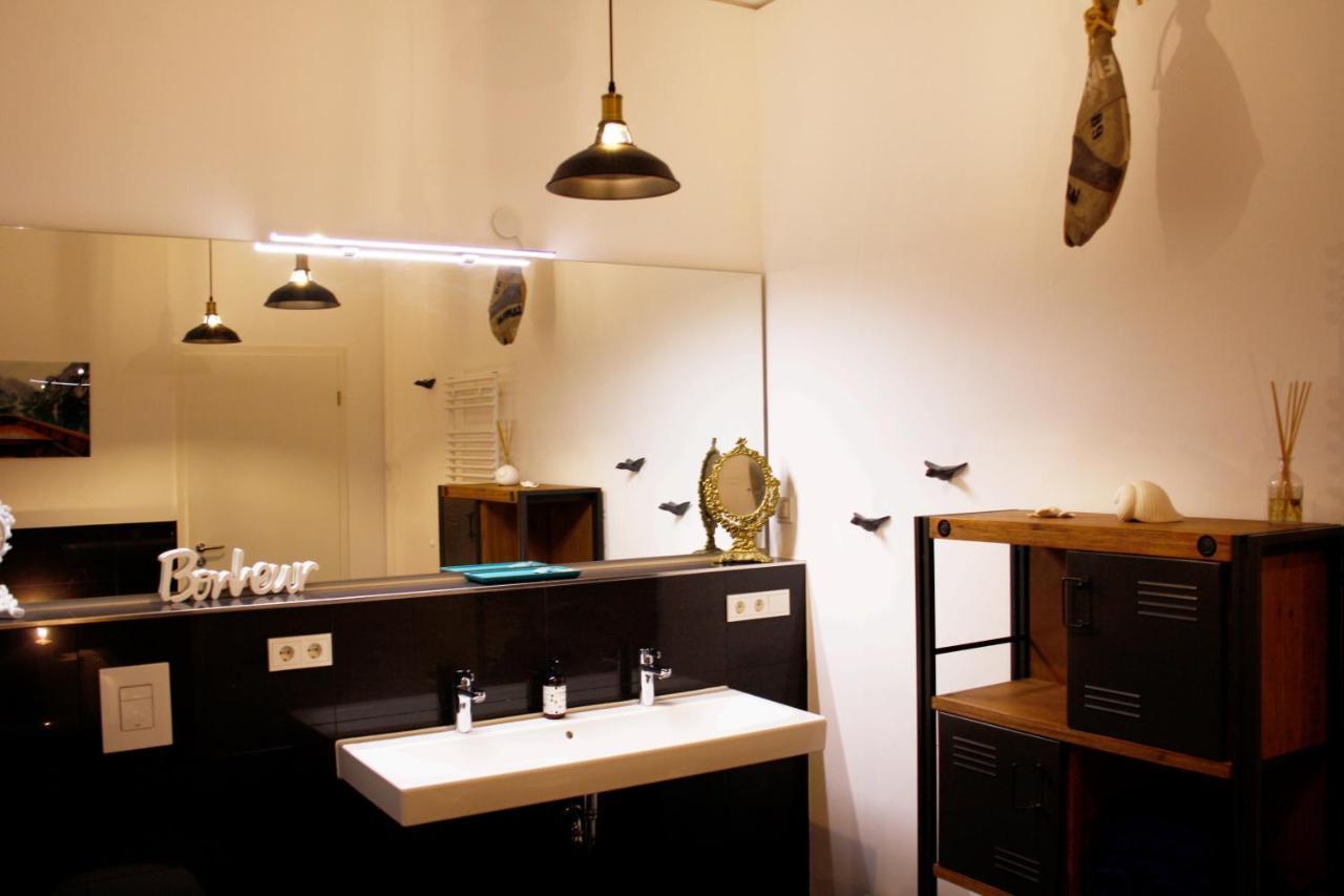 Copper Loft In Friedrichshain Apartment *