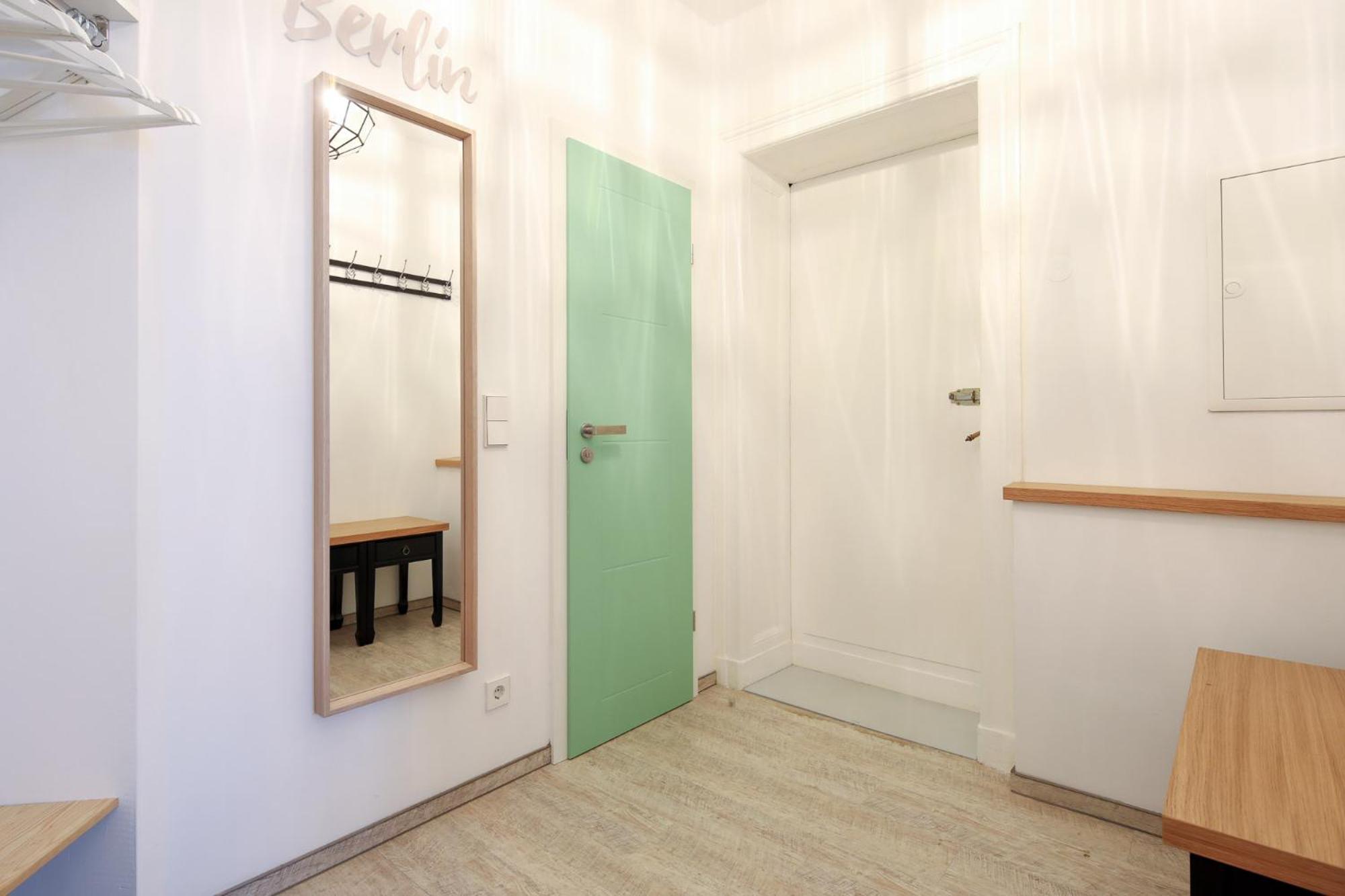 4 Personen Altbau Nahe Kurfürstendamm Apartment