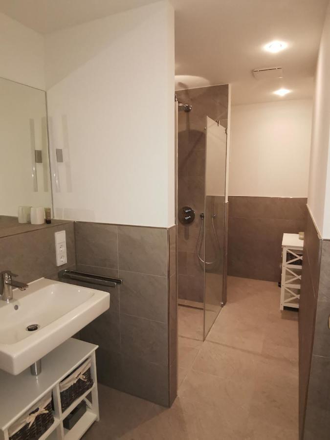 Exklusives Studioapartment - In Traumhafter Lage Direkt Am Halensee Apartment