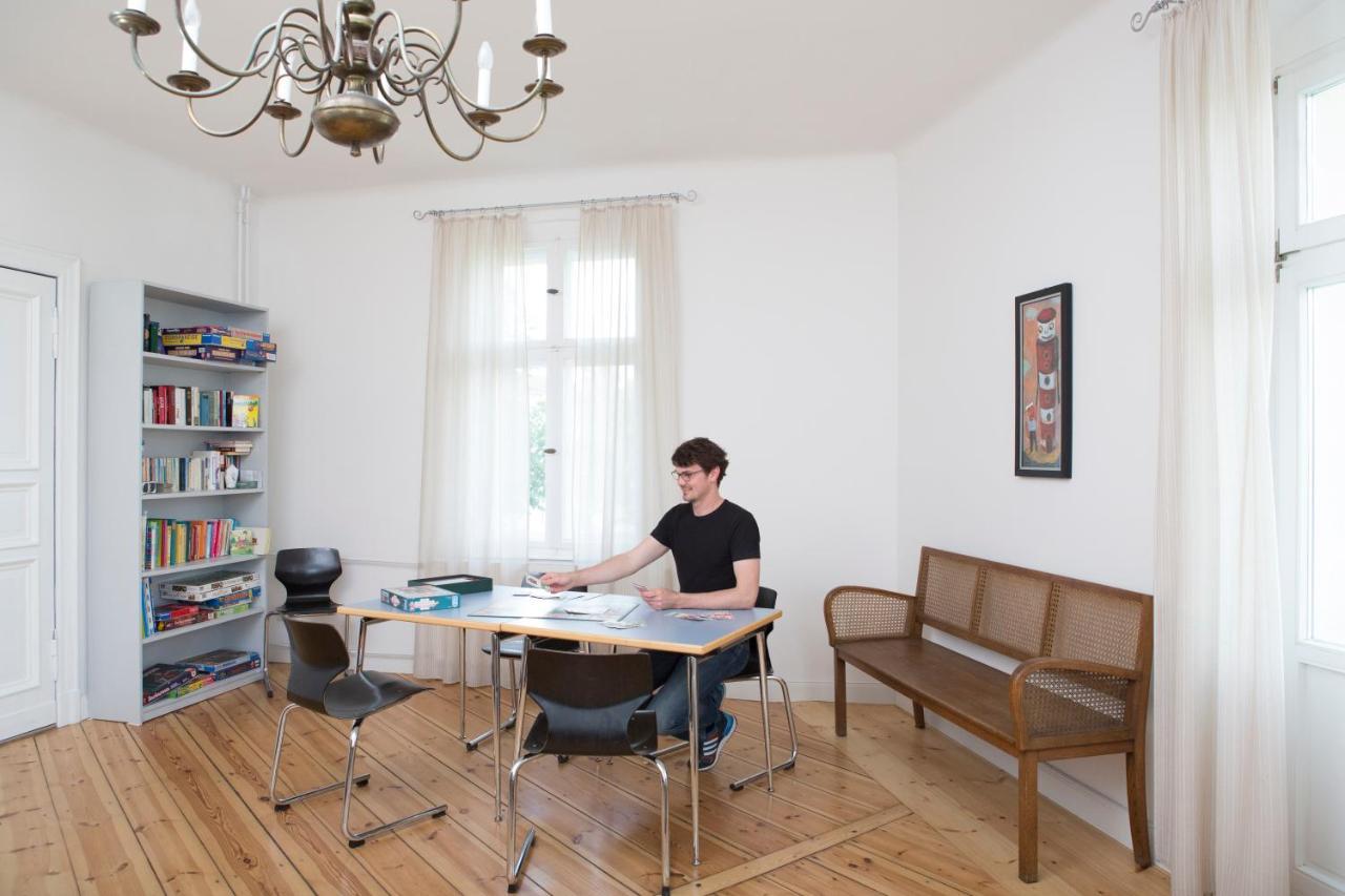 Jugendgaestehaus Des Cvjm Berlin-kaulsdorf * Berlin