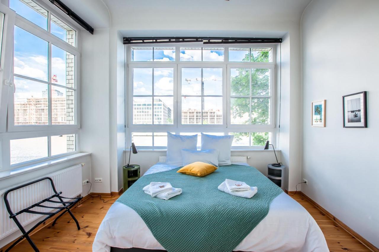Family-friendly Waterfront Loft, 3 Bedrooms, 130 M2 Apartment *