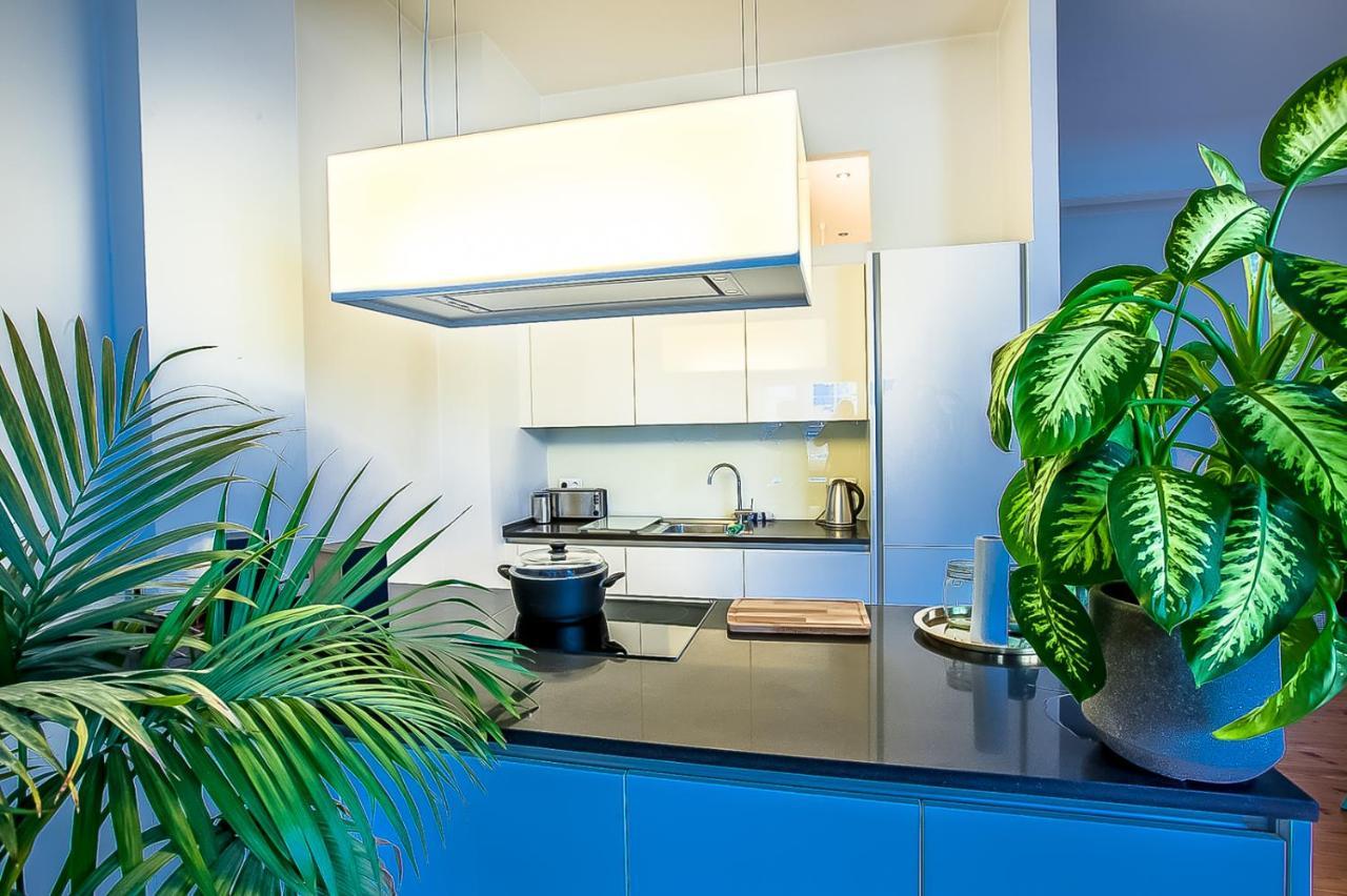 Family-friendly Waterfront Loft, 3 Bedrooms, 130 M2 Apartment Berlin
