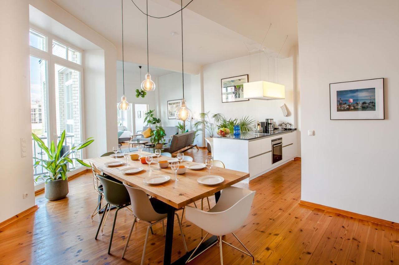 Family-friendly Waterfront Loft, 3 Bedrooms, 130 M2 Apartment