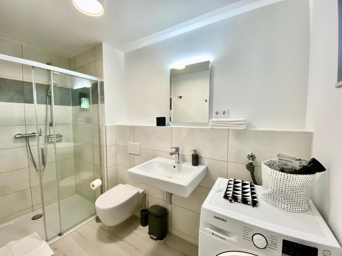 Apartment Modernes Apartment, Terrasse Und Garten Am Lilienthalpark Im Suedwesten Berlins *