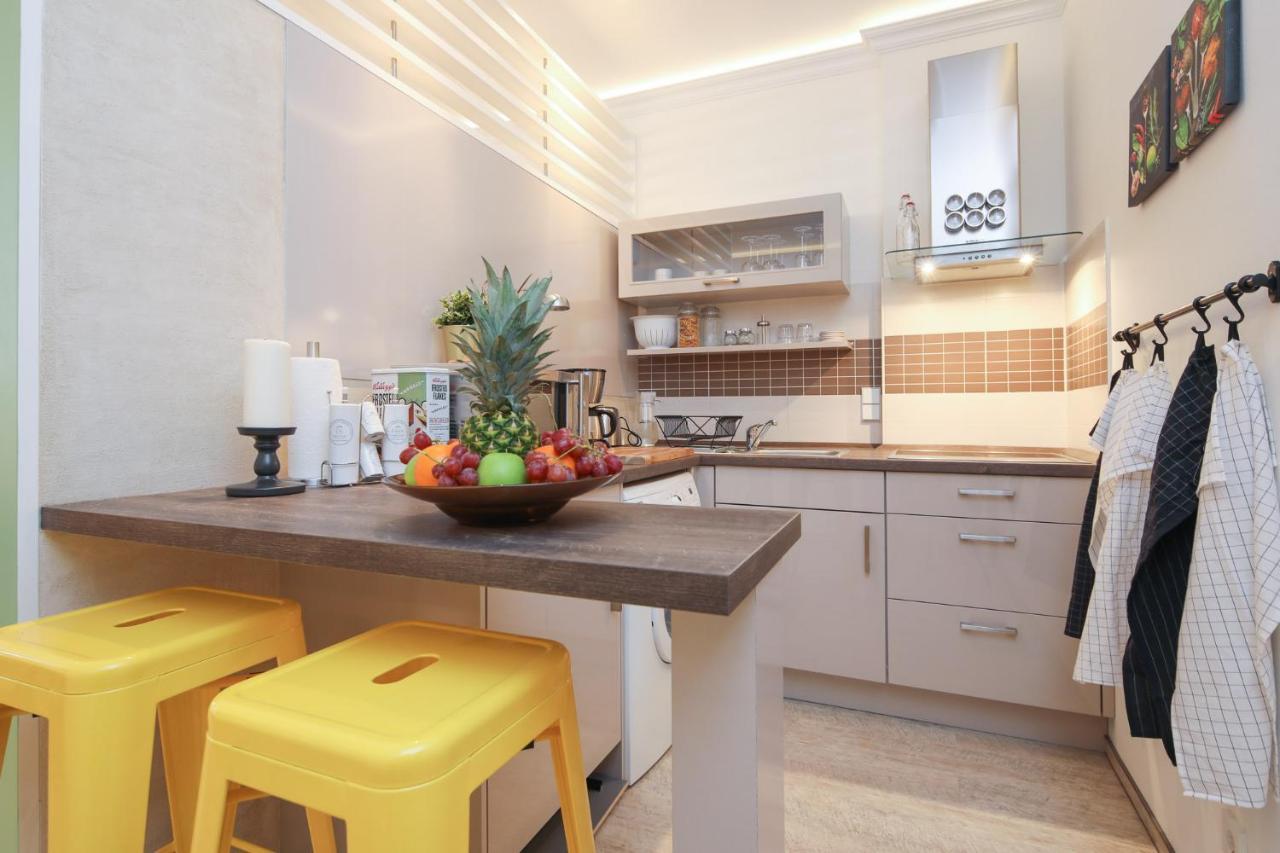 4 Personen Altbau Nahe Kurfürstendamm Apartment