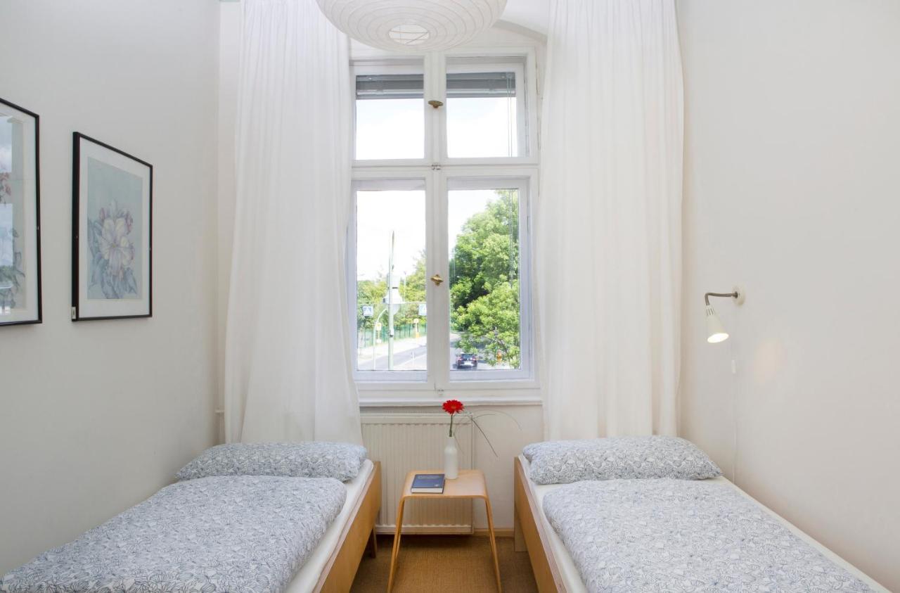 Jugendgaestehaus Des Cvjm Berlin-kaulsdorf * Berlin