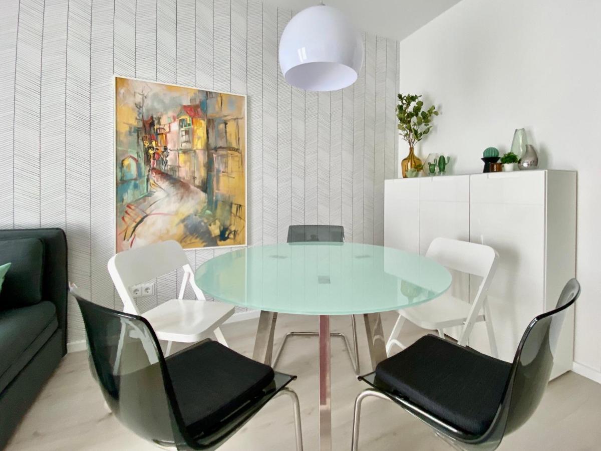Modernes Apartment, Terrasse Und Garten Am Lilienthalpark Im Suedwesten Berlins Apartment *