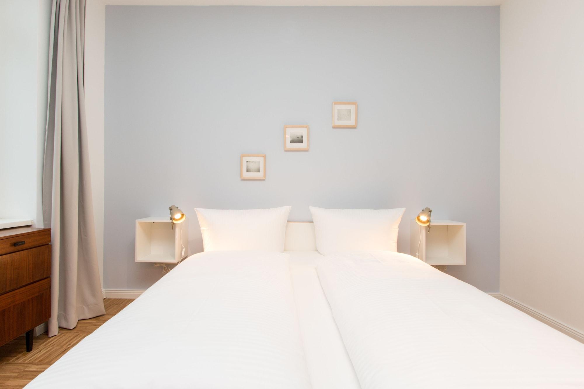 Apartment Primeflats - Aroser Allee Berlin