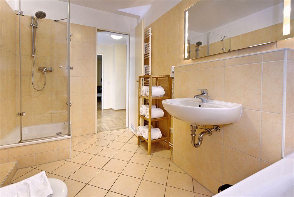 Amc Bundesallee Hotel
